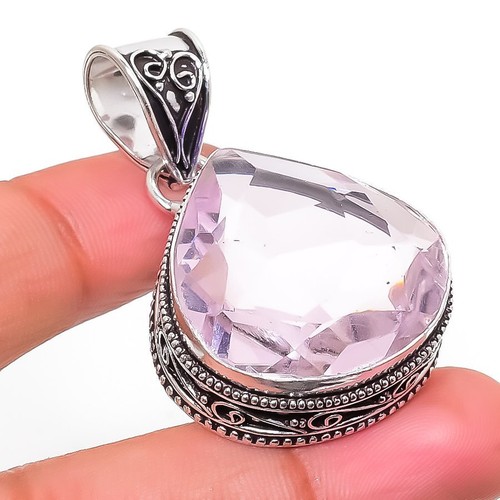 Bijou pendentif pierre Kunzite rose véritable - Planète-Cristal