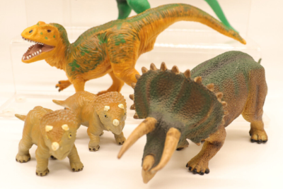 Safari Ltd. Dinosaurs Nigersaurus Triceratops Tyrannosaurus