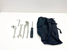 MERCEDES-BENZ SL R230 BORDWERKZEUG SATZ SET A1295810038 5.0 Benzin 33378400