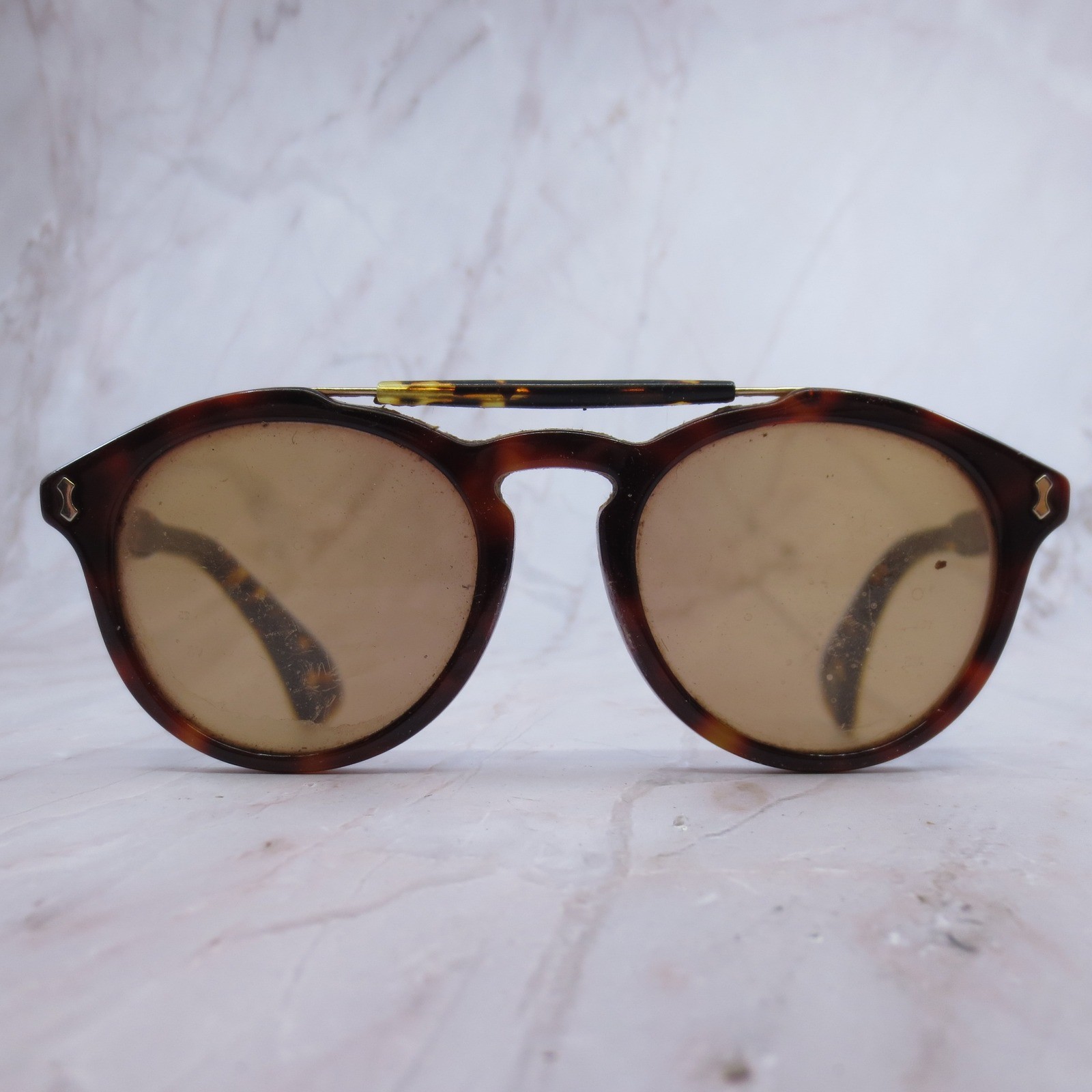 Gucci Round Tortoise Shell Sunglasses Double Brid… - image 1