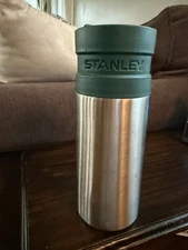 Stanley 16 Oz Tumbler Classic Stainless Steel Green Plastic Screw On Lid