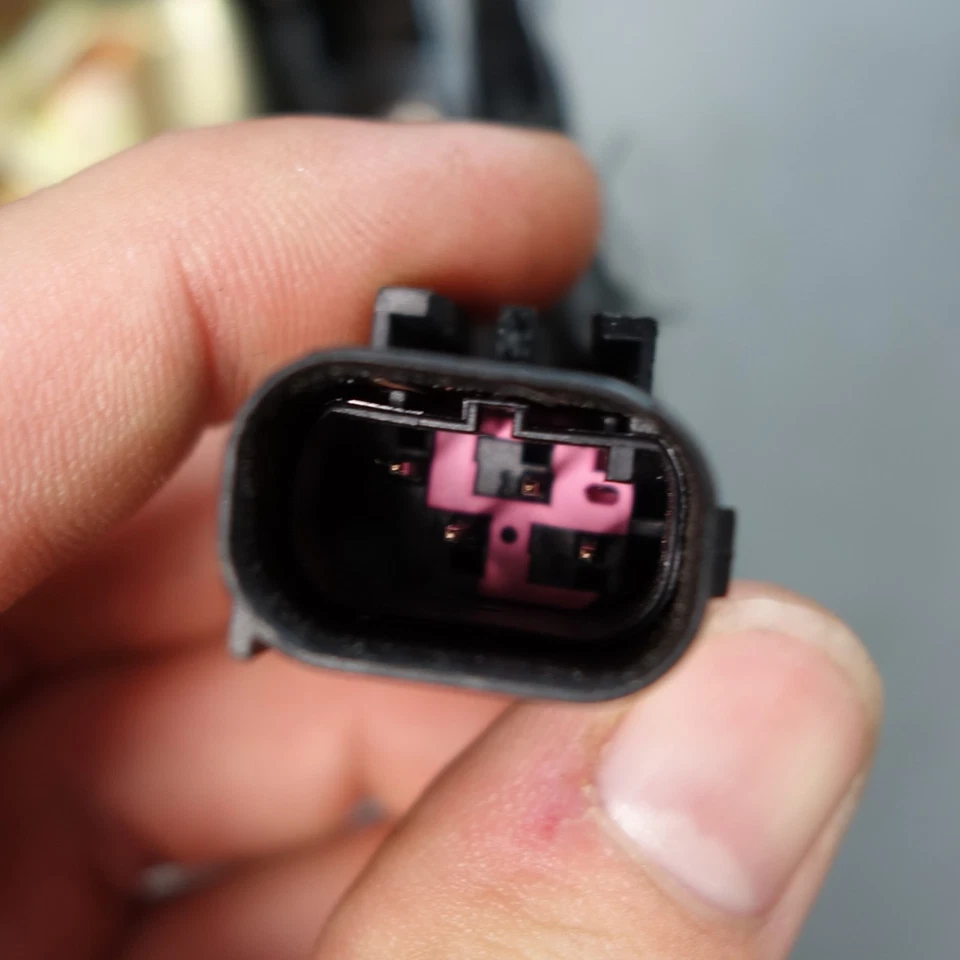 Pestillo de bloqueo superior convertible delantero izquierdo BMW E46 serie 3 reconstruido 2000-2006 OEM Foto 4 de 4