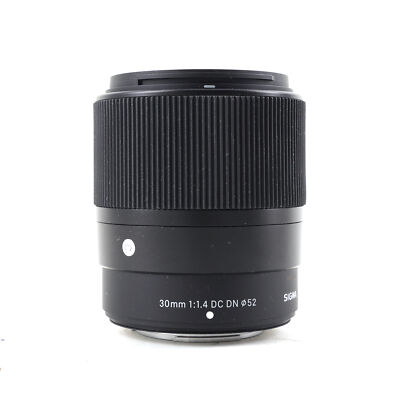 Sigma 30mm F1.4 Contemporary DC DN Lens for Fuji X Mount