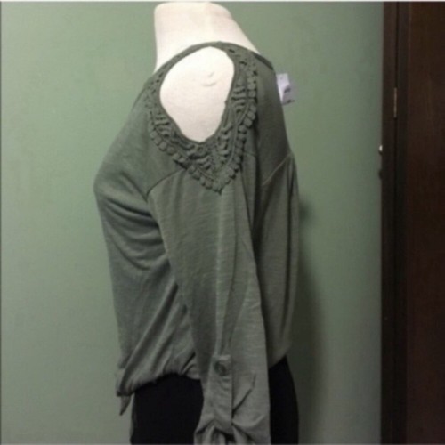 Rue 21 Cold Shoulder Blouse Womens XS Olive Green Knit Crochet NEW - Picture 4 of 5