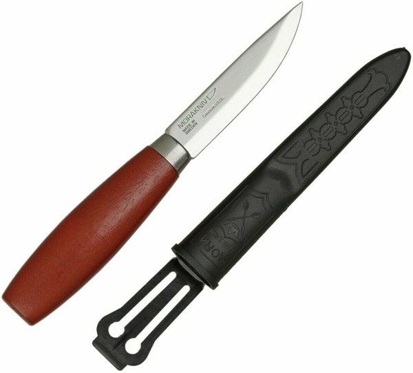 Mora Classic No 2/0 Fixed Knife 3" Carbon Steel Blade Red Wooden Handle