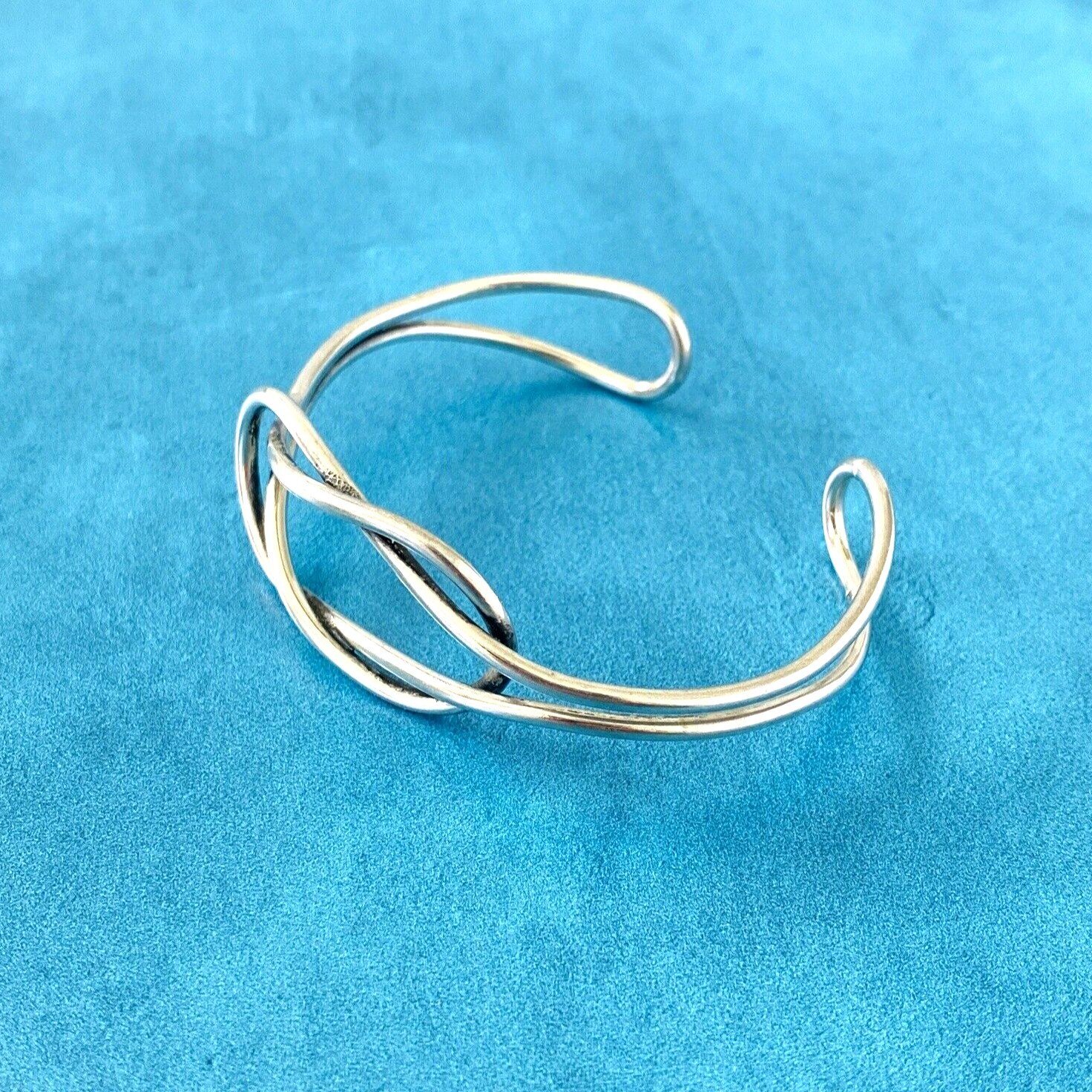 Beau Sterling Silver Interlocking Cuff Bracelet V… - image 3