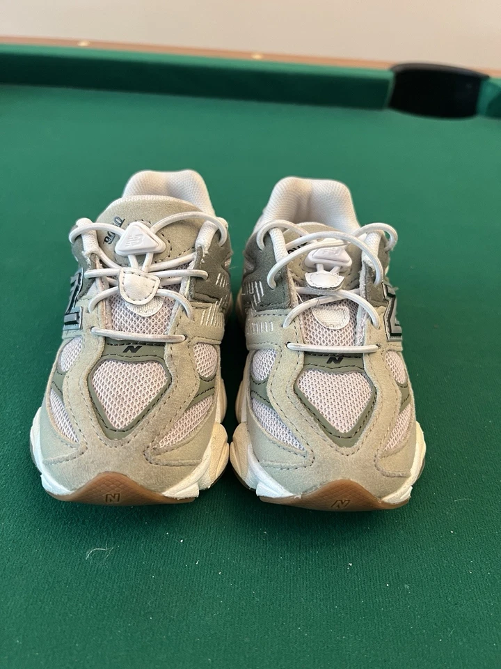 New Balance 9060 TD Toddler Size 8 Green Sneakers Shoes No Insoles IV9060FO - Image 4 of 4