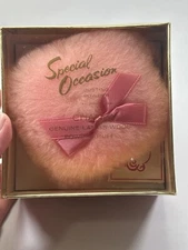 VTG Special Occasion Dusting Bath Powder Genuine Lamb Wool Puff Pink Display