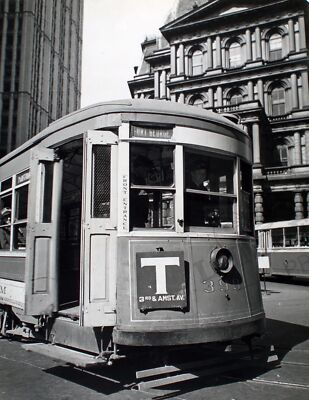 1938 Park Row Trolley at Old Post Office NYC 8.5'' x 11'' Photo Reprint