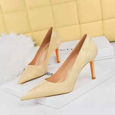 Damen Pumps 7.5 Elegant Beige Samt Synthetisches Leder Bequem 72061