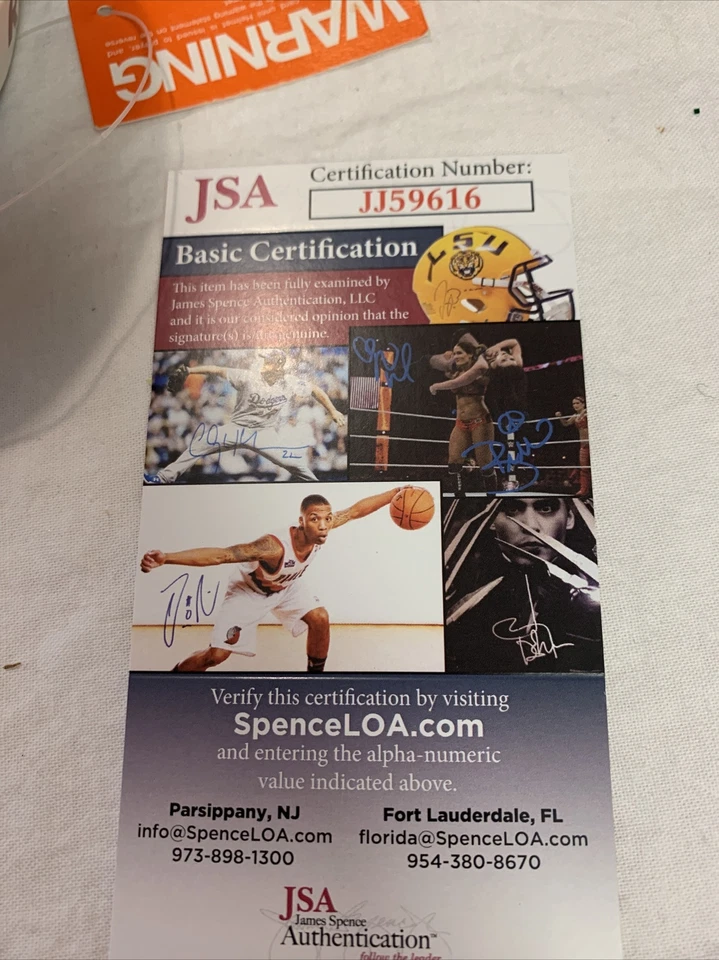 MINICAPACETE BOBBY MITCHELL ILLINOIS LUTA ILLINI HOF JSA CERTIFICADO DE AUTENTICIDADE ASSINADO Marrom - Imagem 3 de 4