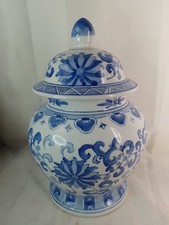 Vintage Chinese Blue & White Ginger Jar 25cm approx Vase With Lid