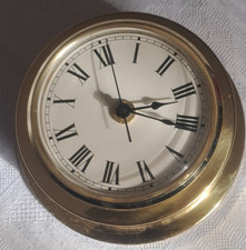 Maritime Wanduhr, Schiffsuhr, Quarzuhr, Messing 14 x 5 cm , guter Zustand