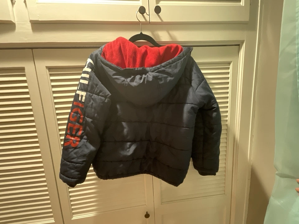 Tommy Hilfiger Chaqueta Cálida Puffer Forro Polar, Azul Marino/Rojo, Talla 10/12, Juvenil Foto 3 de 4