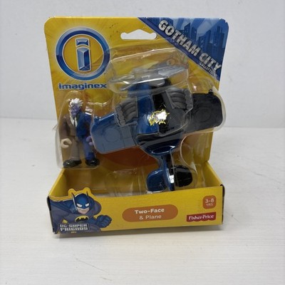 IMAGINEXT_DC Super Friends Collection__TWO-FACE and PLANE_Gotham City Collection
