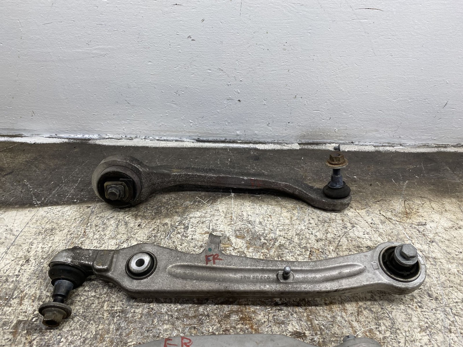 Bentley Flying Spur 2013-2019 FRONT+RIGHT Control arm