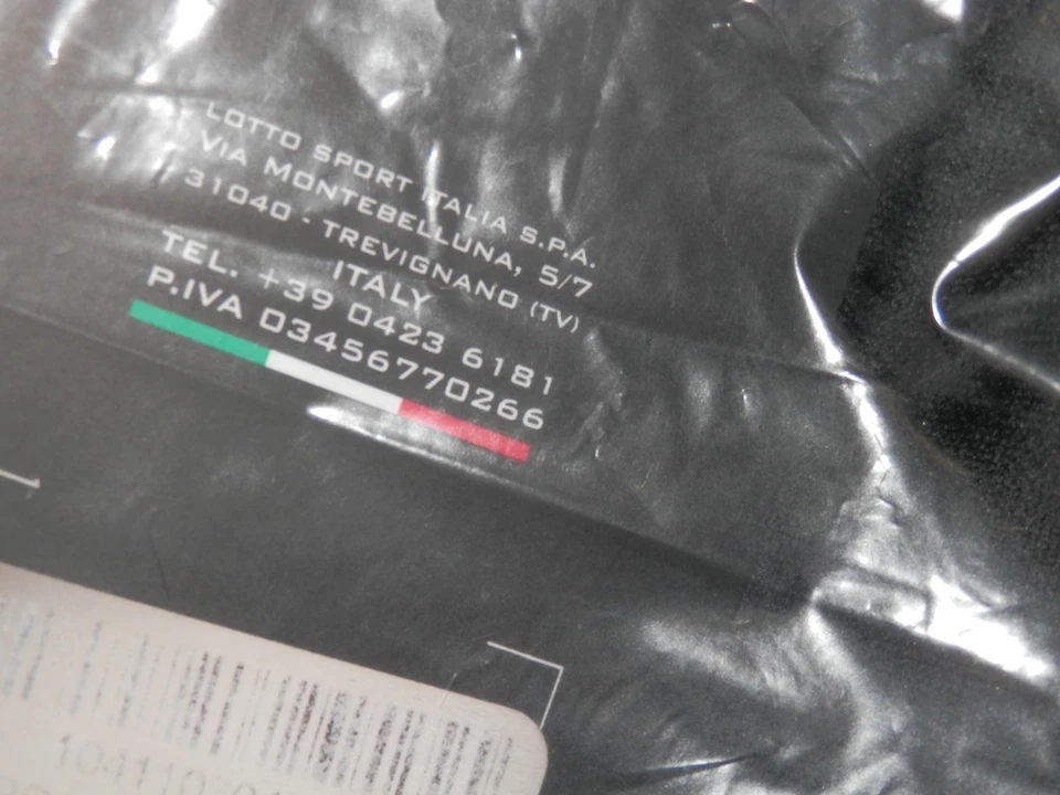 Lotto 男孩 足球 黑色 意大利运动设计衬衫 尺寸 青少年 S — 第 3/3 张图片