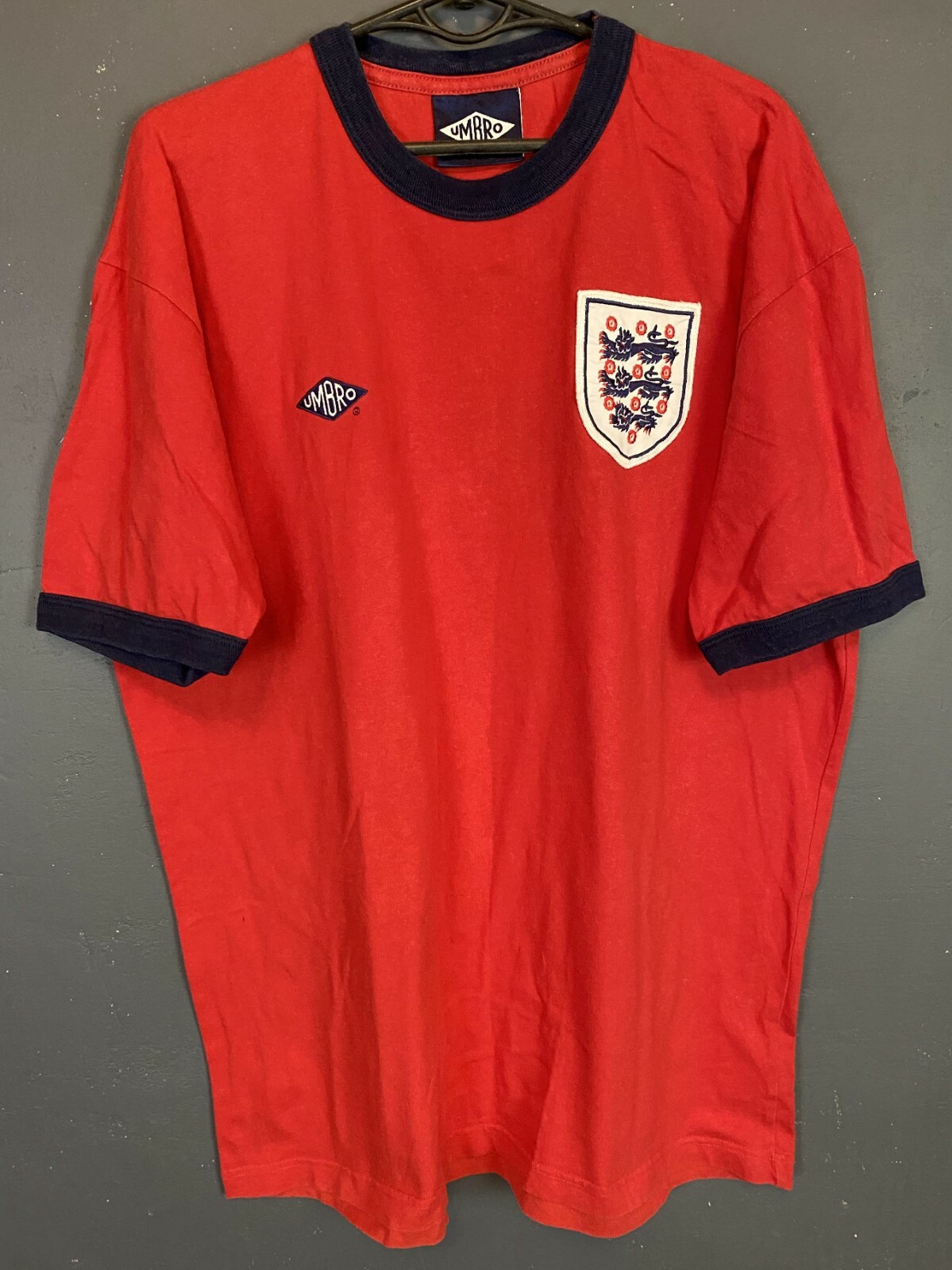 VINTAGE UMBRO MENS ENGLAND NATIONAL SOCCER FOOTBALL SHIRT JERSEY MAILLOT SIZE XL