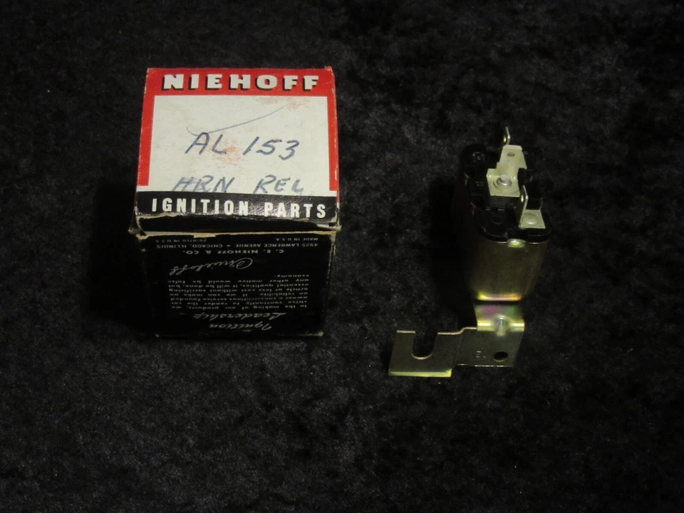 NOS 1960-1963 Chrysler Dodge Plymouth MOPAR Niehoff 12 Volt Horn Relay Foto 2 de 4