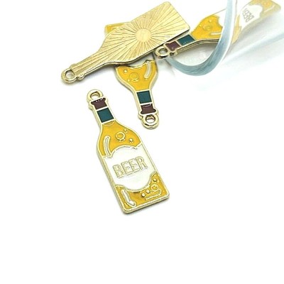4, 20 or 50 BULK pcs Enamel Beer Bottle Charms - US Seller - EN1316