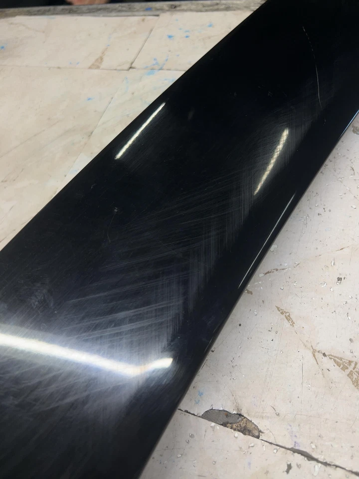 2004-2008 CHEVY MALIBU Rear Wing Spoiler Assembly BLACK OEM - Image 4 of 4