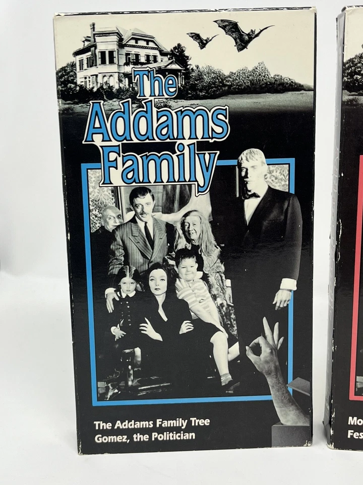 The Addams Family Original TV Series VHS Video Tape Lot Classic Horror Wednesday Foto 2 de 4
