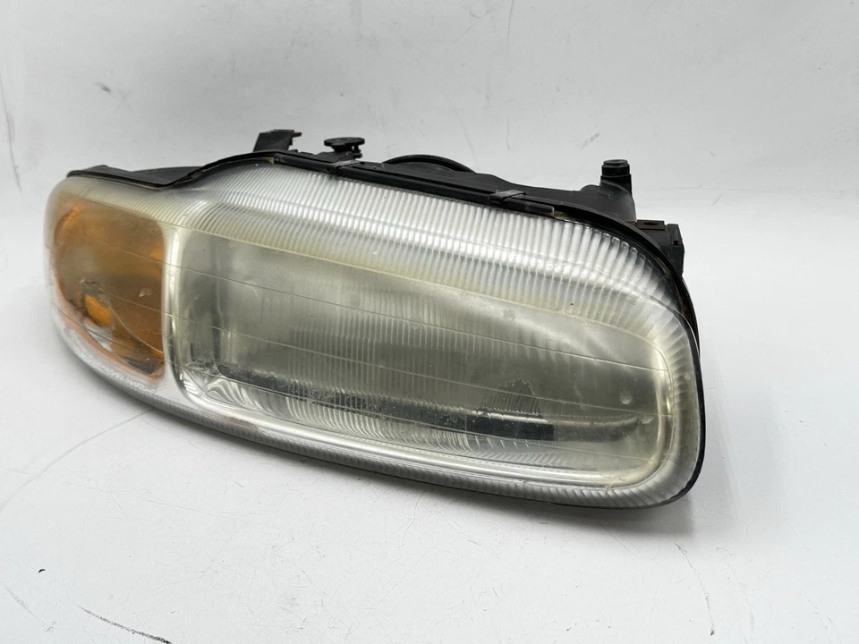 Оригинальная правосторонняя фара с откидным верхом для Chrysler Sebring 96 97 98 99 00 - Изображение 3 из 4