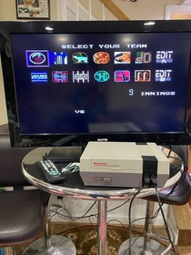 Cyber Stadium Series: Base Wars (Nes)
