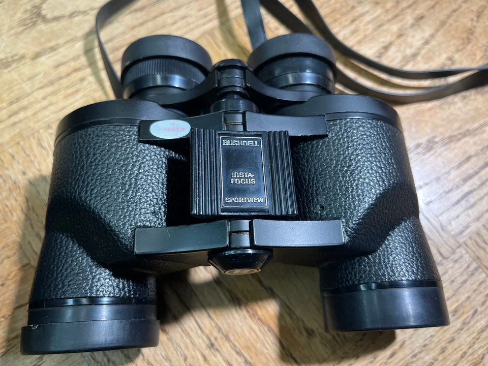 Binoculars Bushnell 7x35 Wide Angle SportView Insta-Focus W/ Leather Case unused - Image 3 of 4