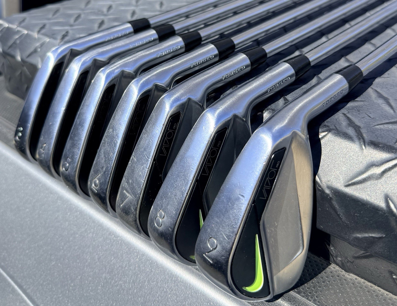 Nike Vapor Pro Iron Set. 3-9. Excellent Shape (Used).  Excellent Original Grips