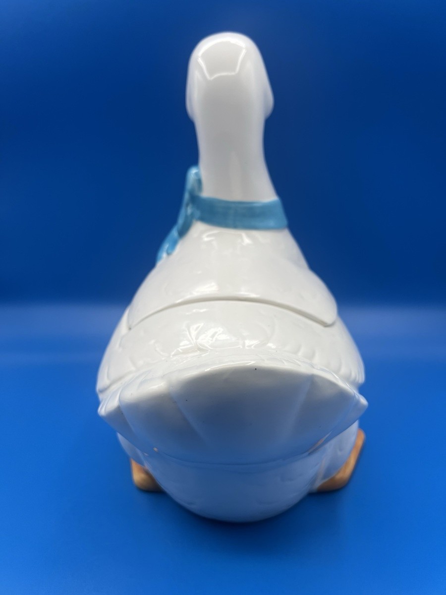Vtg 1984 DCJ Mother Goose Ceramic Cookie Jar Blue Ribbon