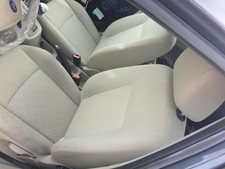 Siège Ford FIESTA