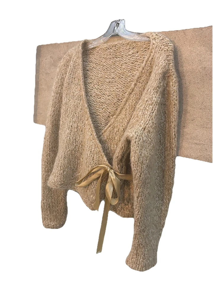 Suéter envolvente de cinta tejido a mano avena fiesta navideña vintage talla M/L Foto 4 de 4