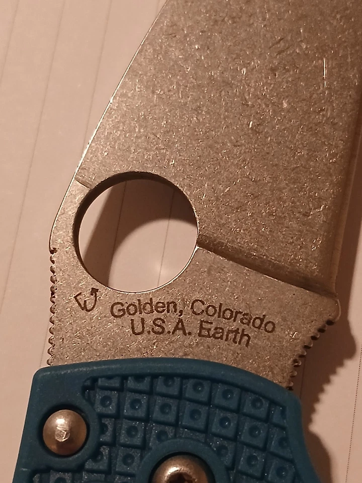 Navaja de bolsillo ligera Spyderco Manix 2 azul Foto 4 de 4