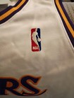 Los Angeles Lakers Shaquille Shaq O'Neal Signed White Jersey Signed on #4 — photo 3