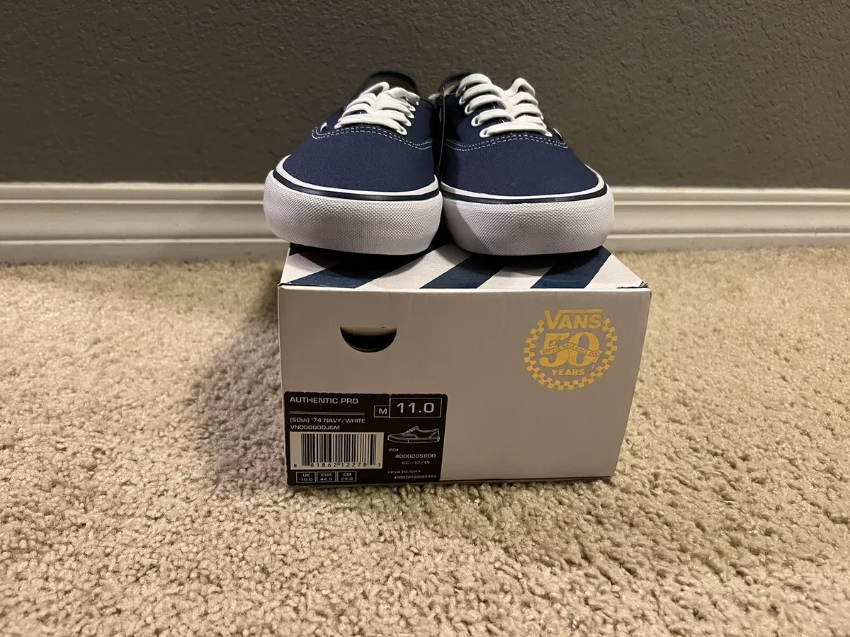 Navy top boys vans