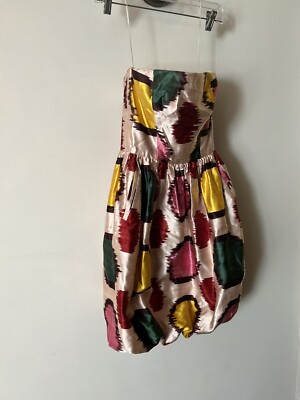 Oscar De La Renta Strapless Silk Blend Fit and Flare Dress sz 00 | eBay Oscar De La Renta Strapless Silk Blend Fit and Flare Dress sz 00 | eBay
