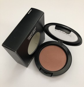 mac powder blush margin