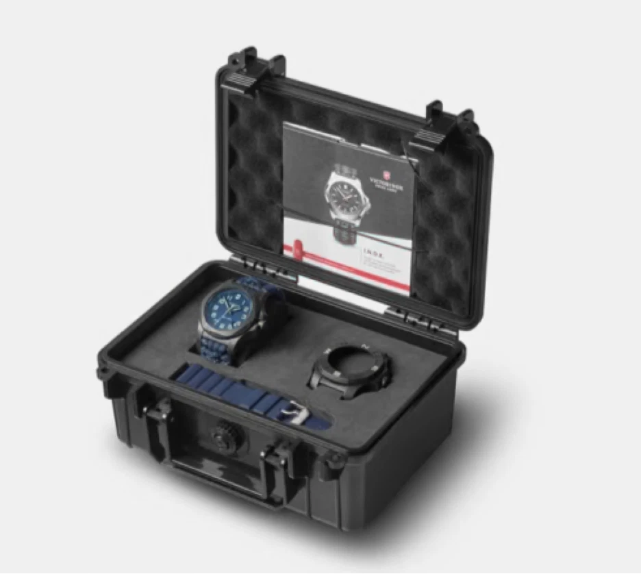 Victorinox I.N.O.X. Carbon 43 MM Blue Bracelet Blue Dial Watch 241860 - image 3 of 3