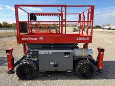 Skyjack SJ6832RT Scissor Lift