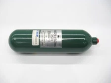 B/E Aerospace Portable Oxygen Cylinder / Bottle  - PN: 176960-7S-M-2A-24-30