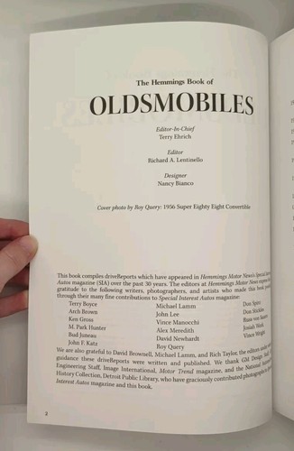 The Hemmings Book of Oldsmobiles (2001, Hemmings Motor News) - Picture 3 of 3