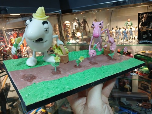 Pink Panther Custom Flower Scene. Cold porcelain Look!!! - 第 2/4 張圖片