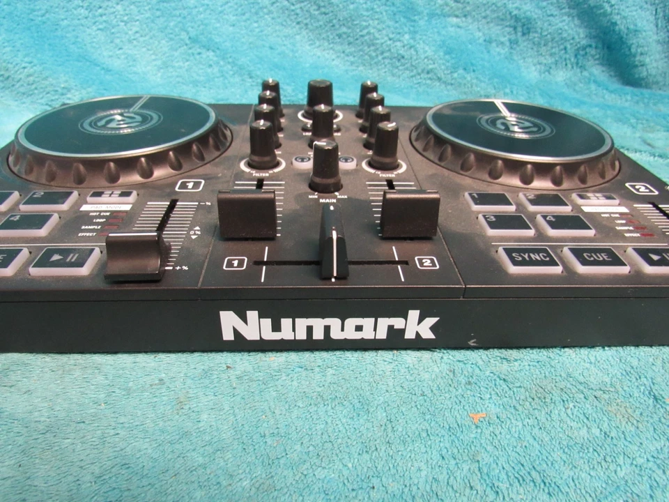 Numark Party Mix II Double Deck Controller with Party Lights - Image 2 of 4