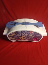 Easy-Bake Ultimate Oven - Includes Spatula - No Pans Or Instructions - 2023