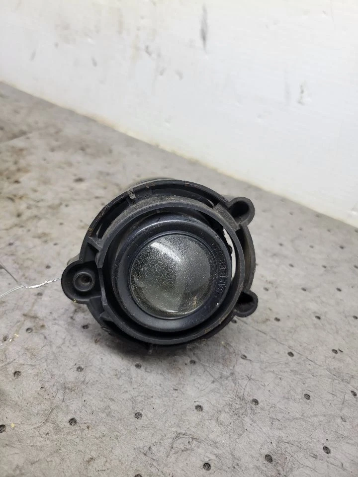 Luz de esquina/estacionamiento VIN antiniebla con cuarto dígito limitada compatible con 06-16 IMPALA 1683675 Foto 2 de 4