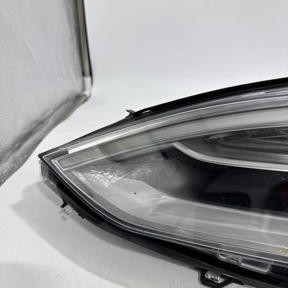 2016-2021 TESLA MODEL S LEFT DRIVER SIDE LED HEADLIGHT LAMP OEM - Image 3 of 4