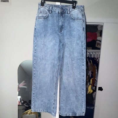#ad #ad Acid Wash Wide Leg Light Blue Denim Jeans with Button Accents amp; Pockets Women $30.00