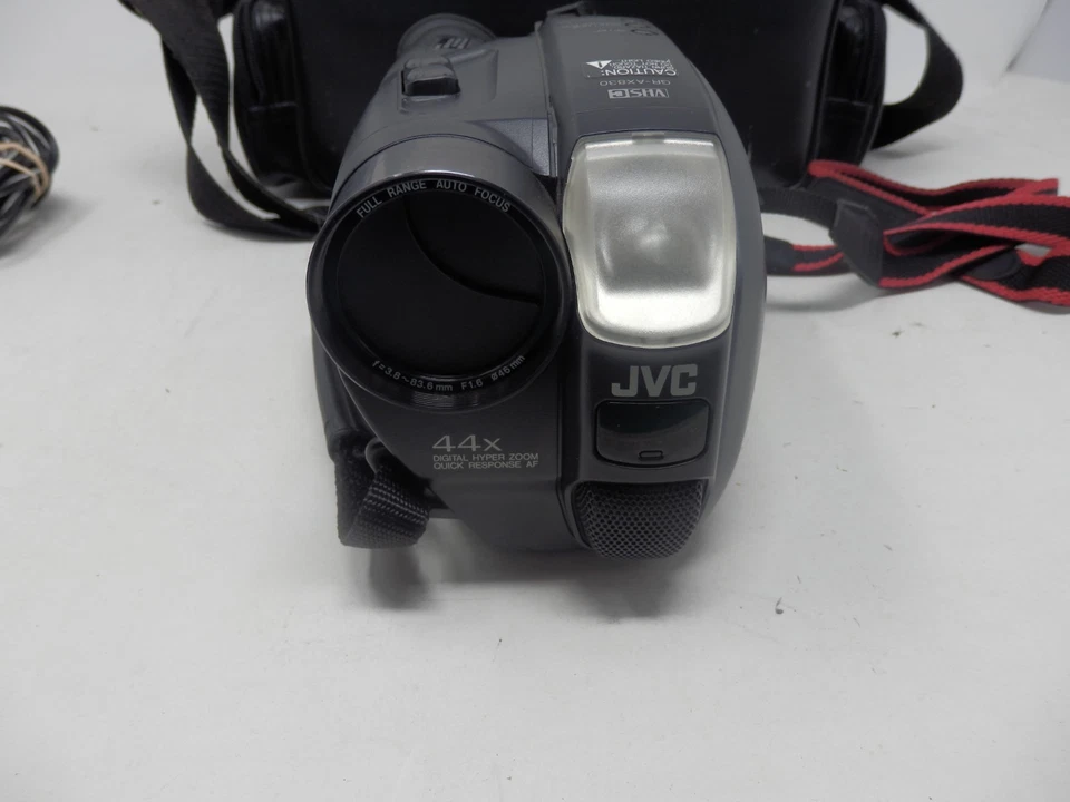 JVC GR-AX830U Camcorder With Battery & Charger W/ Bag Tested Working - Image 3 of 4