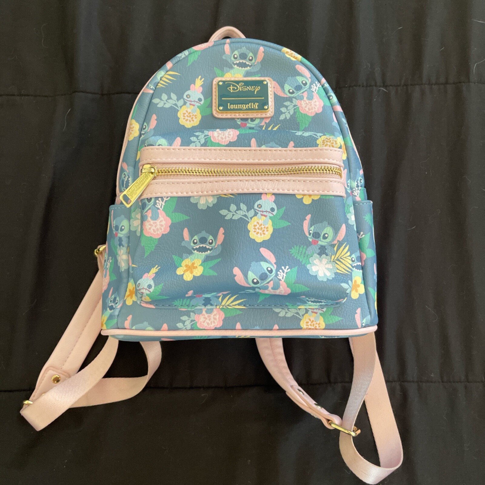 Loungefly Disney Backpack - Rare/Exclusive Lilo & Stitch / Pineapples image 2